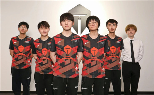 战不仅展现 战不仅展现